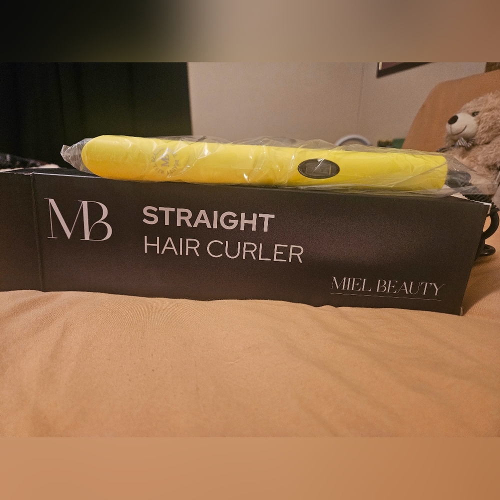 Miel Beauty Bright Yellow Straight Hair Curler